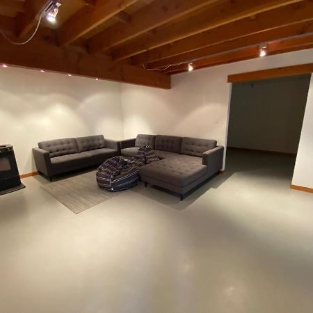 Glacier Rock Lakeview House เลคเทคาโป ภายนอก รูปภาพ